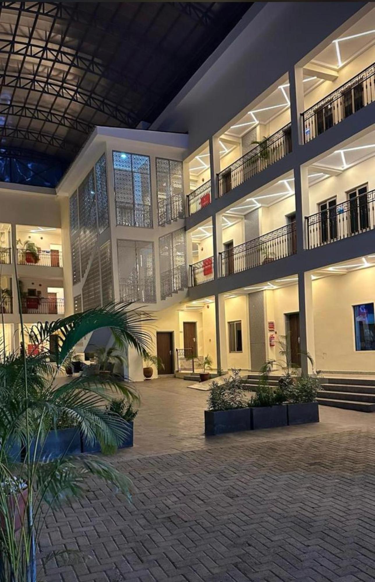 Stp Apartments Abuja Eksteriør billede